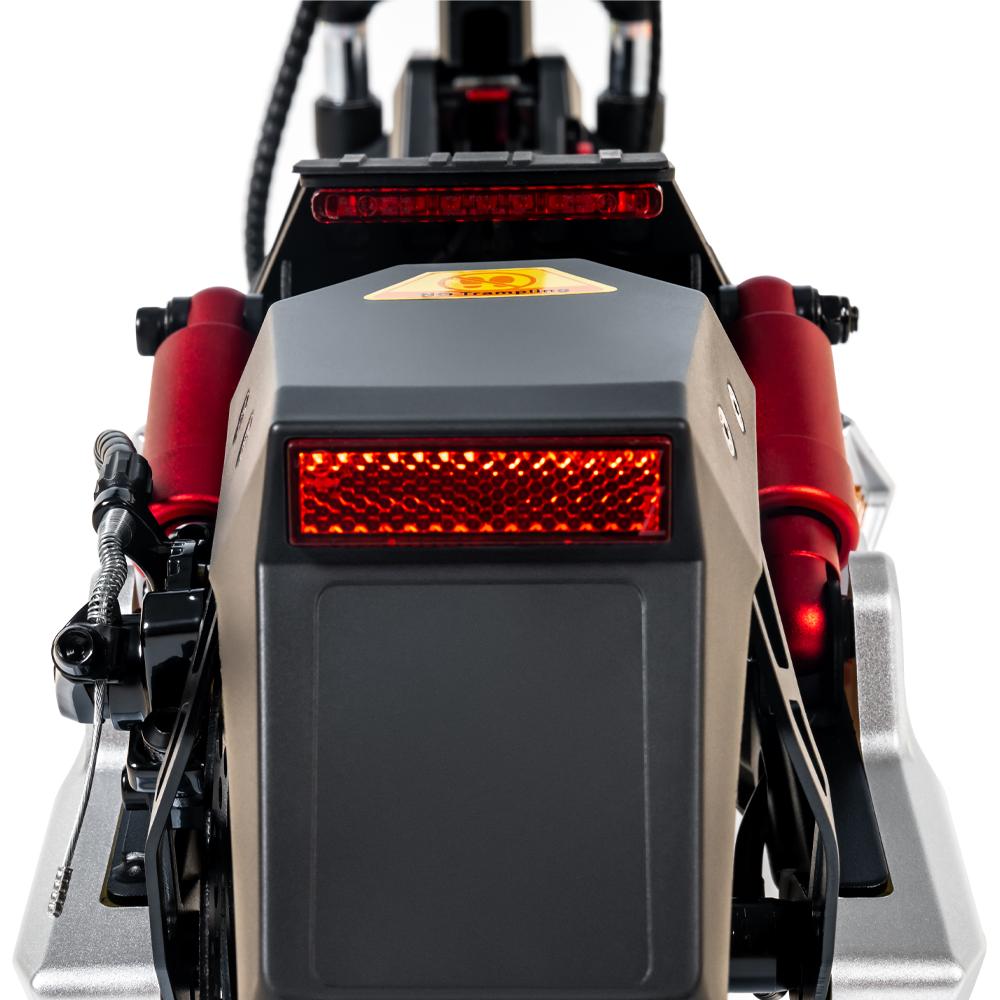 KuKirin M4 Max Electric Scooter, 800W,48V 18.2Ah, 45km/h, 64km Range, 10” Tyre, Dual Suspension, IP54, LCD Display, Foldable Design