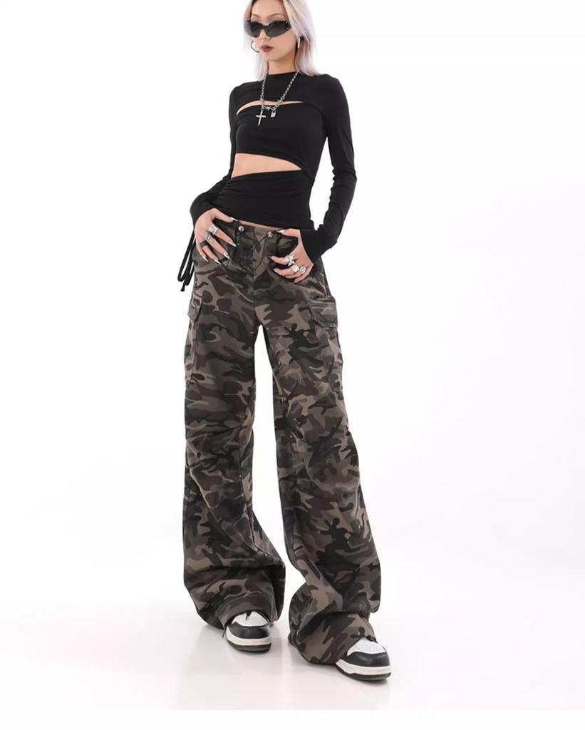 Unisex American Retro Camouflage Overalls – Casual Wide-Leg Hip-Hop Trousers