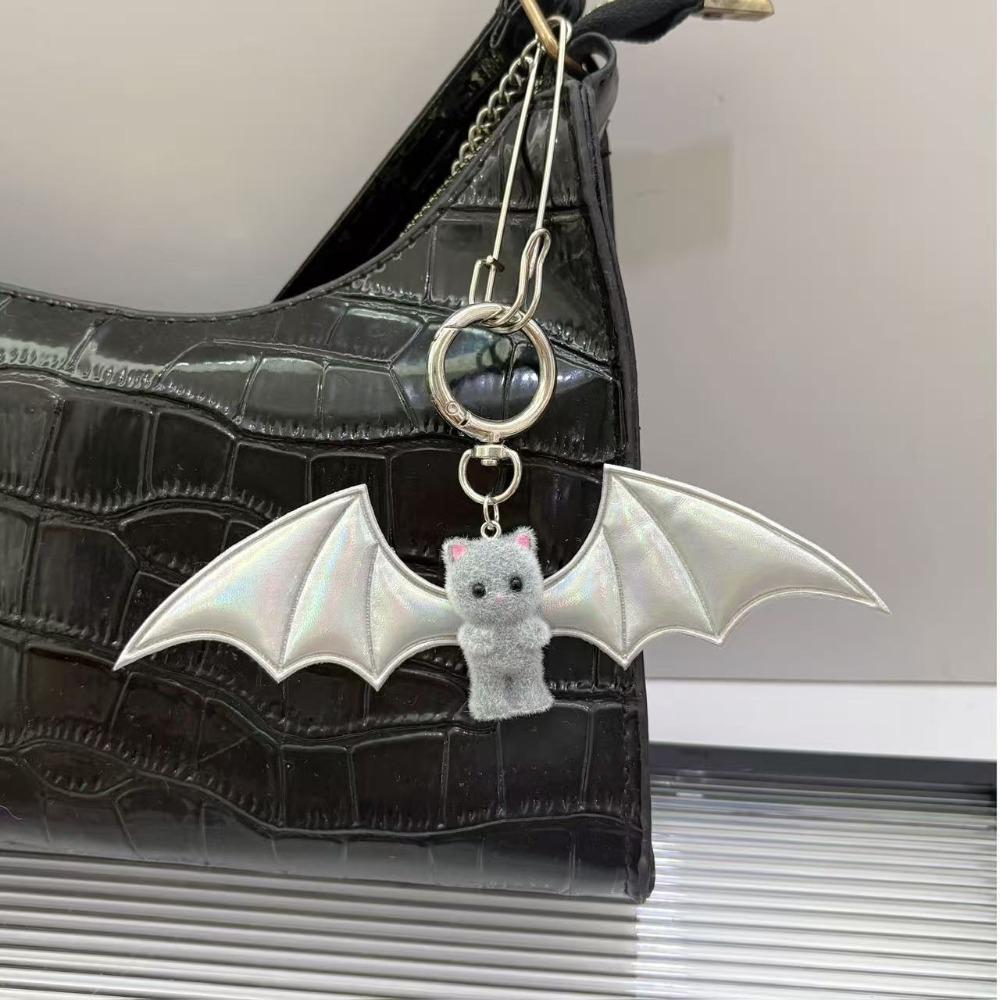 

Creative Flocking Bear Doll Keychain Y2K Pile Coating Bat Bear Keyring Cute Backpack Decor Animal Mini Bag Pendant Halloween сірий