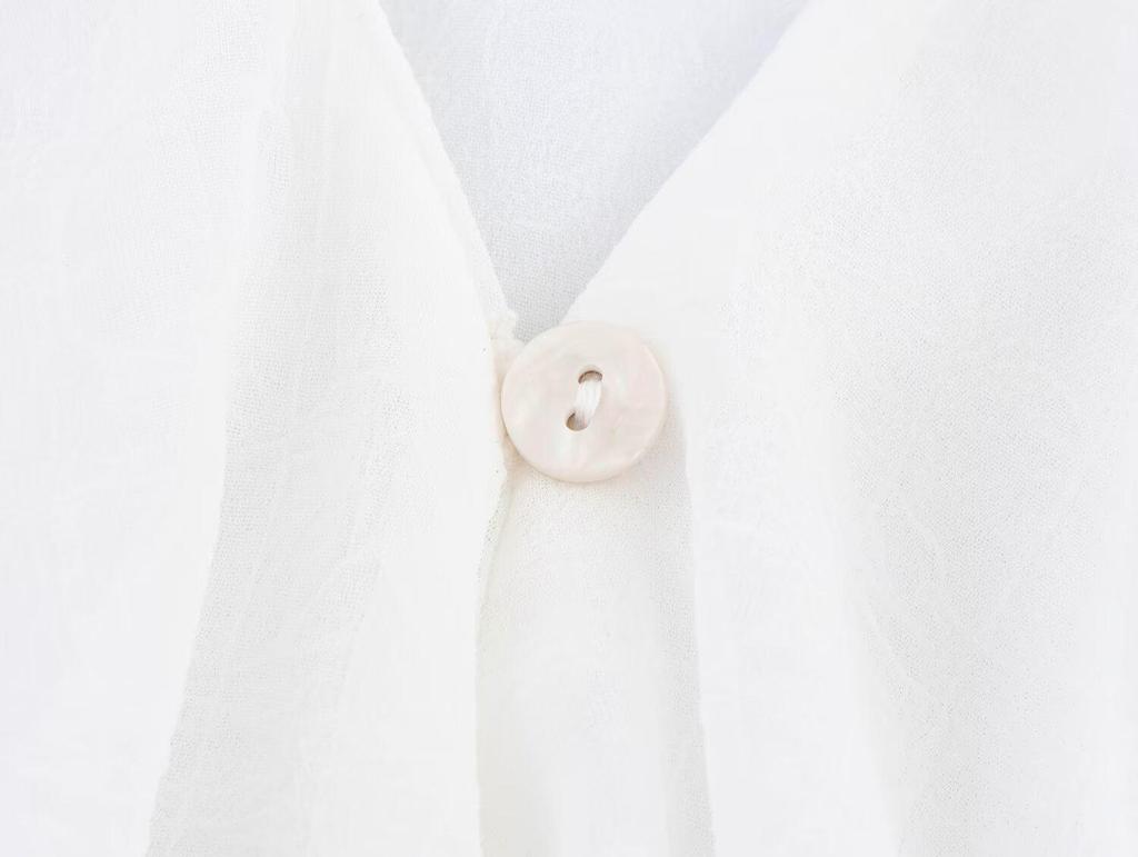 Spring 2025 Women's European & American Style Versatile V-neck Long Sleeve Shirt