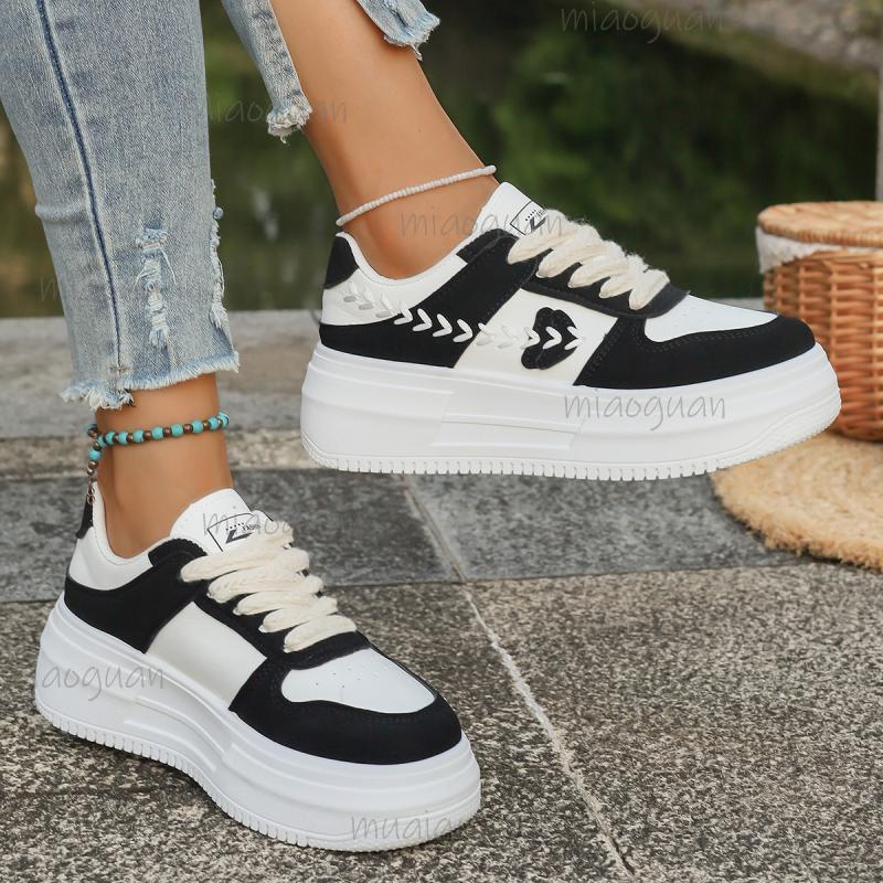 Fashion Fashion Thick Bottom Women 2025 Autumn Round Toe Stitching Decoration Lace Up Sneakers Non Slip Sports Shoes Zapatillas De Mujer