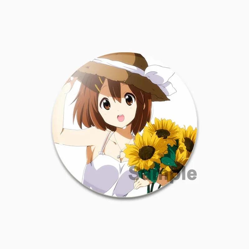 32/44/58mm Kotobuki Tsumugi Hirasawa Yui Akiyama Mio Tainaka Ritsu Cartoon Abzeichen Comic Brosche Pins für Kleidung Rucksack Schmuck Zubehör