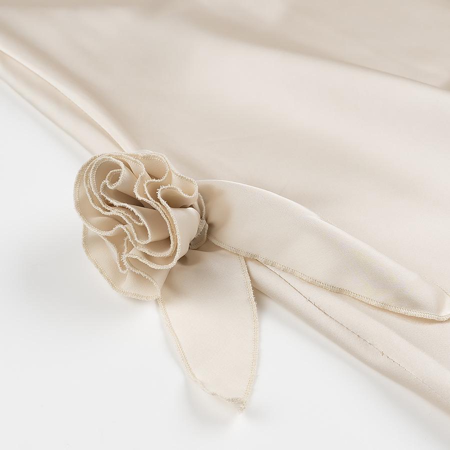 Spring and summer French design high-end three-dimensional rose decoration temperament sexy backless swinging neck dress