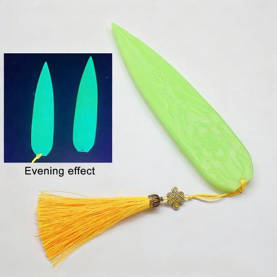 3Pcs Kpop Hunter Cosplay Dart Prop Halloween Costume Party Cartoon Inspired Hunters Stiletto Replica