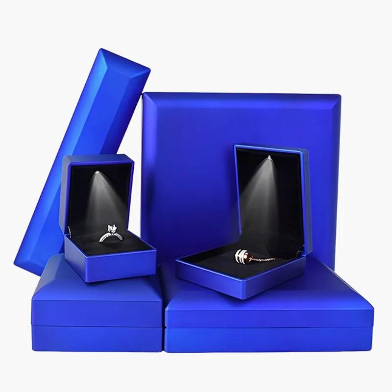 Custom Necklace Packaging Romantic Necklace Box Silver Black Jewelry Packaging Chain Box Gold Jewelry Box for Jewelry Bracelet