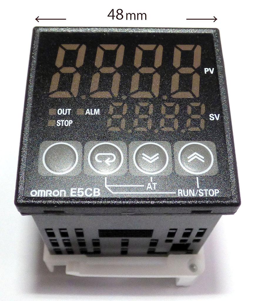 Omron Thermac Temperature Controller (E5CB-Q1TCD AC/DC24)