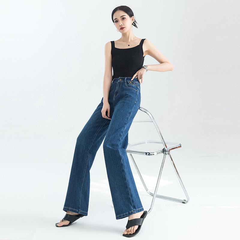 

2025 Spring/Summer Women s High-Waisted Slimming Straight-Leg Micro-Flare Jeans - Casual & Versatile. 30 джинсовый синий