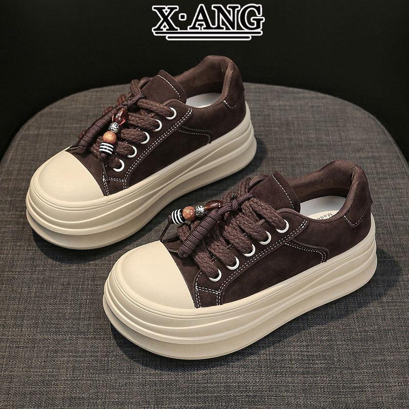 Leather board shoes women's muffin thick-soled heightening women's shoes autumn and winter new versatile little white shoes casual sports shoes