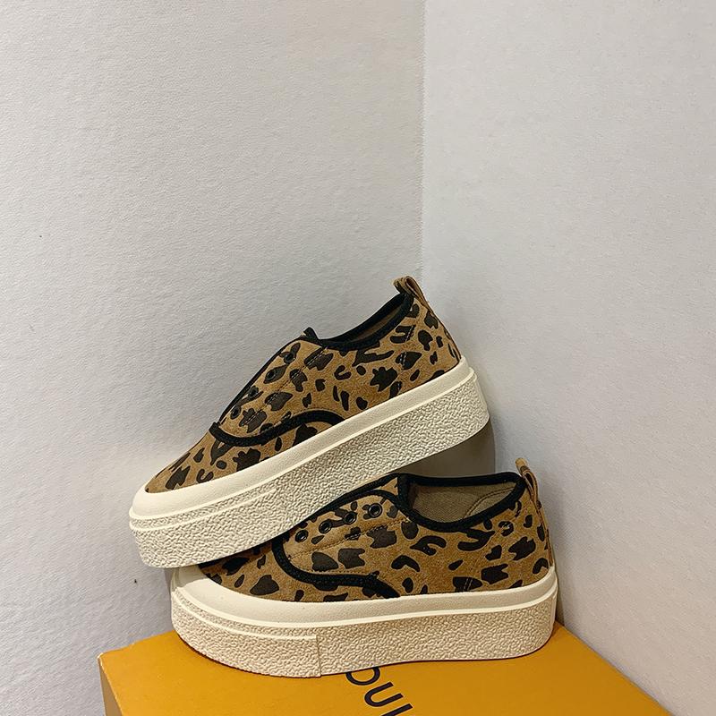 Fashion Spring New Casual Sports Shoes Women's Round Head Deep Mouth Suede Thick Sole Anti-slip Wear-resistant Single Shoes