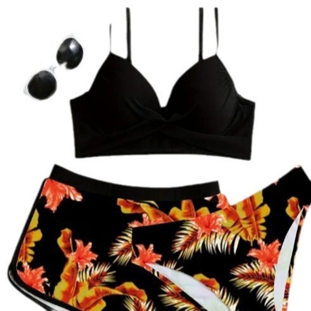 CONJUNTO DE BIQUÍNI FEMININO COM ESTAMPA FLORAL - Decote em V, mistura de nylon e elastano de alta elasticidade, opaco - Moda Praia
