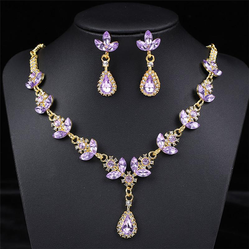Trendy Rhinestone Luxury Necklace Earrings Set Wearing Skirt Wearing Camellia