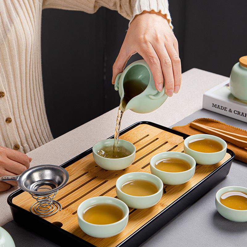 Keramisches Reise-Kung-Fu-Teeset Tragbares Set Dingyao Ein Topf sechs Tassen