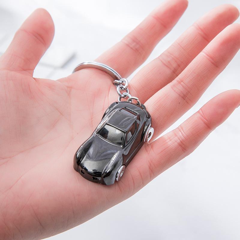 Creatief Mini Auto Model Metalen Sleutelhanger - Cadeau voor Kinderen