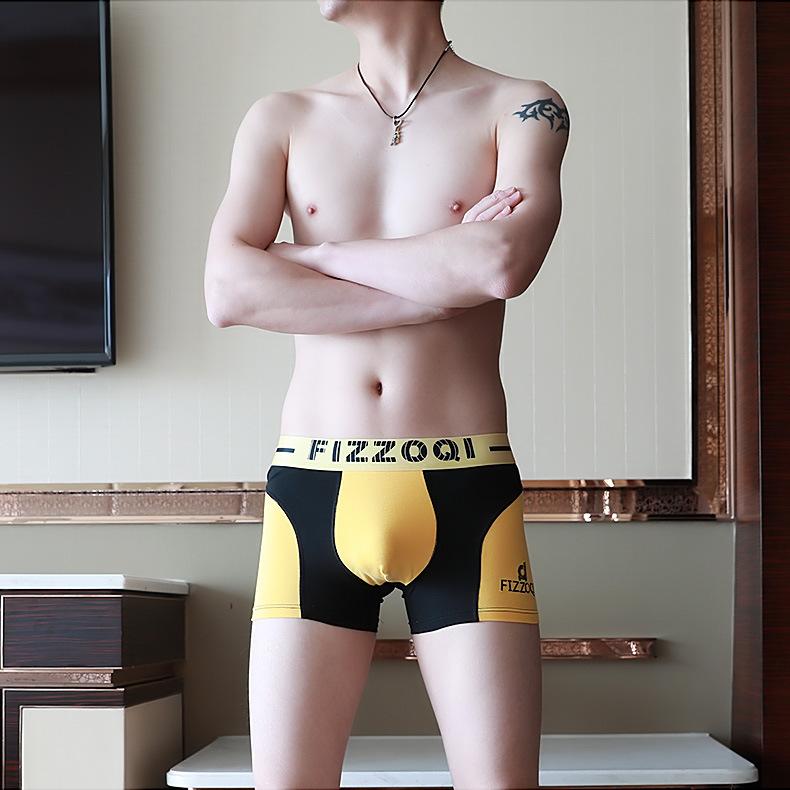 Men's Underwear Cotton Boxer Shorts Men's Four Cornered Pants Men's Breathable Shorts