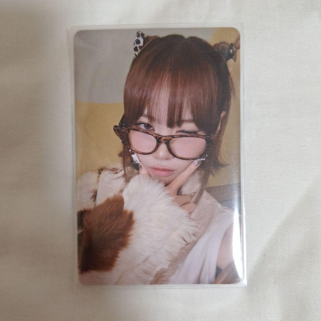 

[USED] LE SSERAFIM CRAZY JAPAN Chaewon Tower Records Rakidoro