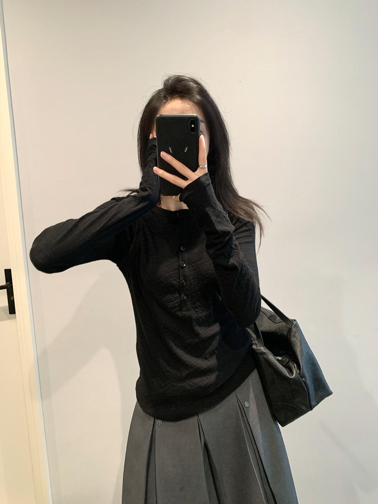 

Awencoat Women s Stretch Wool Long-Sleeve Two-Piece Look Button-Down T-Shirt for Spring/Autumn - Slimming Base Top Medium чёрный