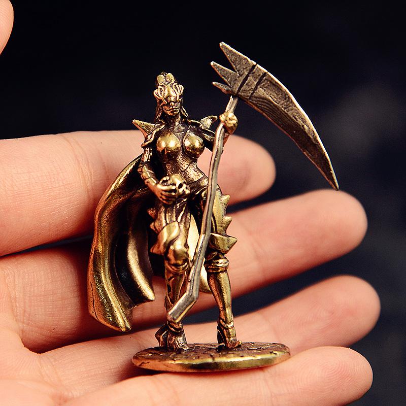 Brass Desktop Retro Girl Warrior Ornament Creative Home Crafts Ornament Office Jewelry