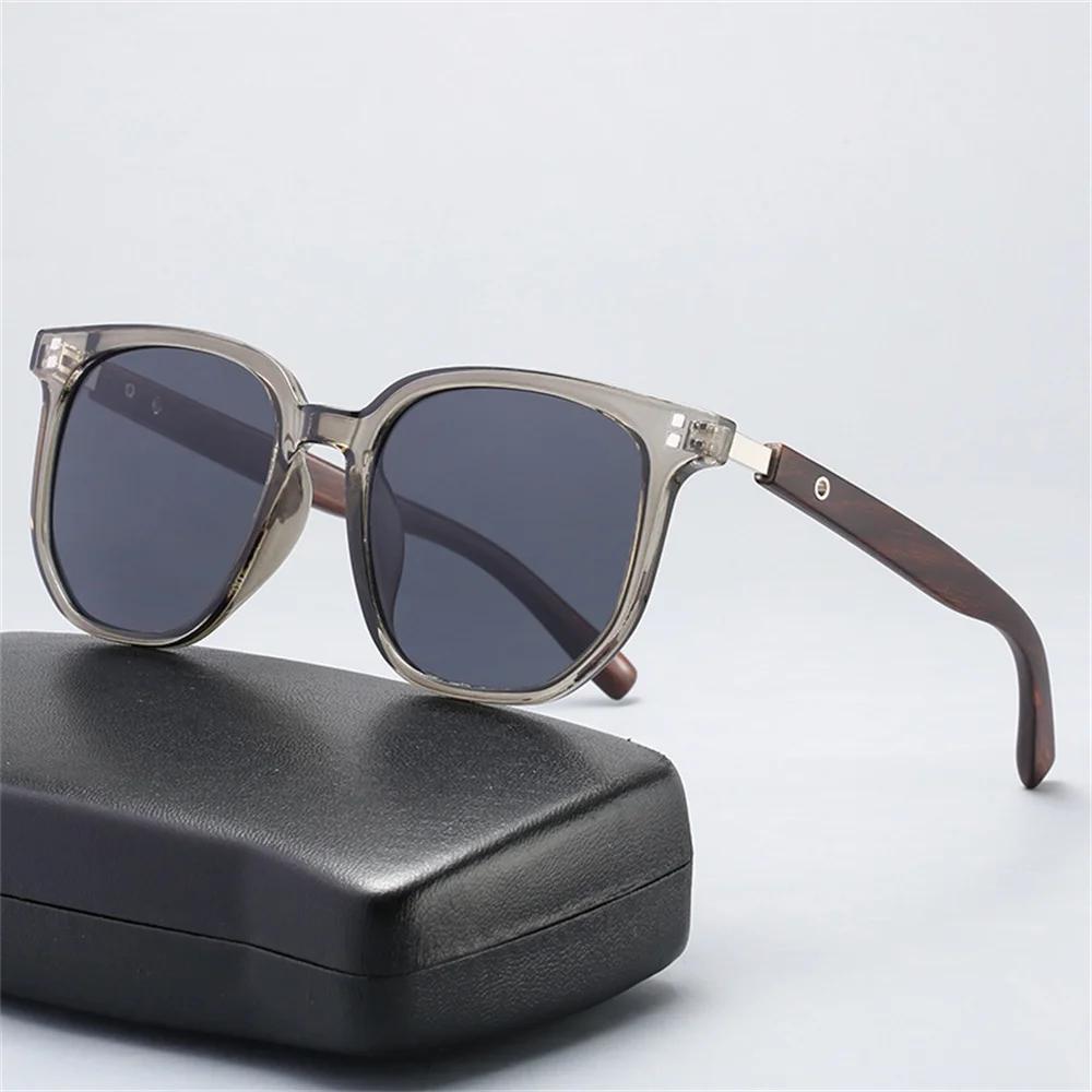 Nuovi Occhiali da Sole Classici da Uomo con Montatura in Legno Vintage, Occhiali da Sole Polarizzati con Protezione UV, Occhiali da Guida, Occhiali da Sole da Esterno
