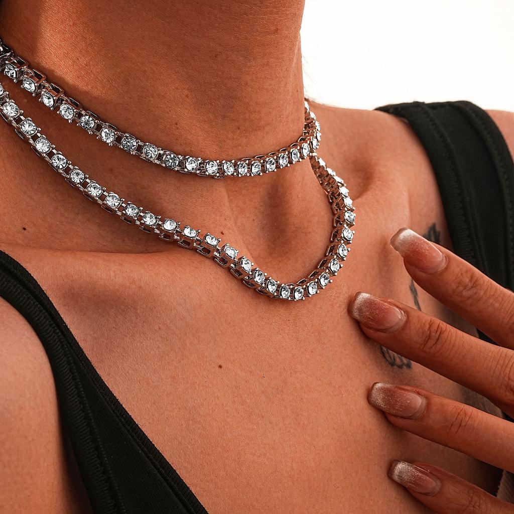 Personalized Versatile Long Necklace, Stylish And Simple Square Diamond Full Diamond Sweater Chain Necklace