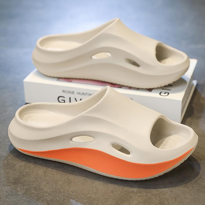 New Men Massage Slippers Slides Indoor Outdoor Sandals Beach Casual Shoes Comfortable Sole Men's Slippers Big Size