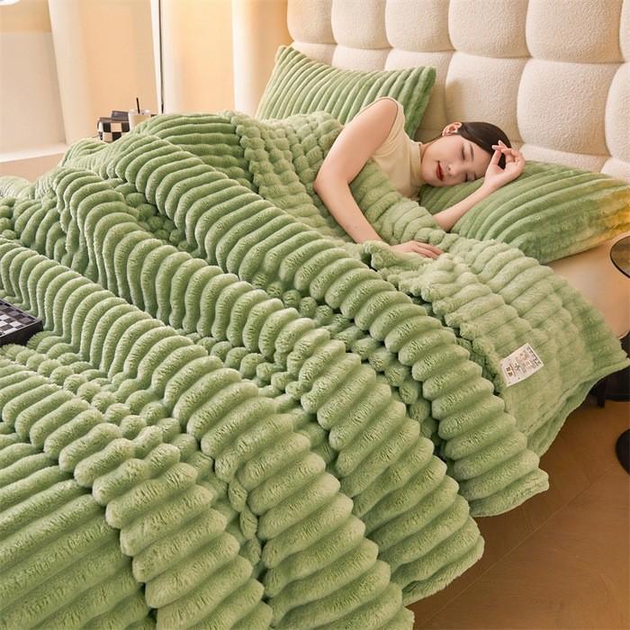 Rabbit Fur Plush Flannel Blanket - Coral Fleece Nap & Air Conditioning Cover, Thickened Small Summer Blanket
