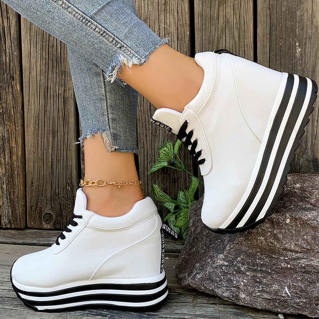 Women Boots 2025 New Thick Bottom Comfortable Shoes Height Increasing Casual Boots Woman Luxury High Heels Chunky Sneakers Women