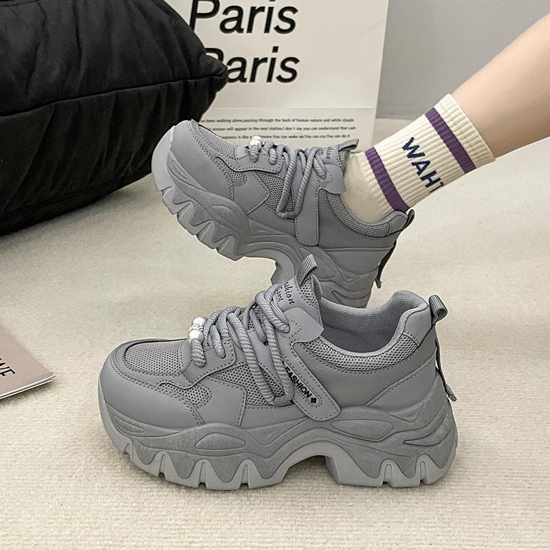 Small height-increasing platform sneakers women's spring and autumn new lightweight mesh student casual shoes
