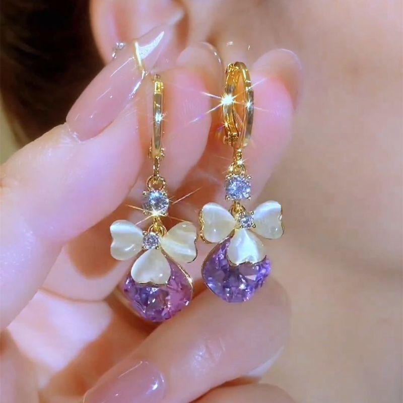 

New Arrival Petal Purple Droplet Ear Clip Earrings for Women Exquisite Stylish Internet Celebrity All-Match Ear Jewelry Fashion Anti-Allergy 2188#(purple) ball ear buckle