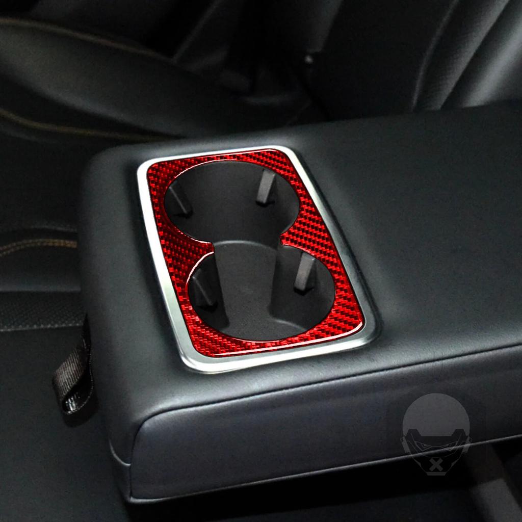 Für Ford Mustang Mach E 2022 Autozubehör Autoinnenraum hinterer Getränkehalter Verkleidungsaufkleber Änderungsdekoration