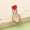 Hand-Herz-Geste Emaille-Pins Benutzerdefinierte Gebärdensprache Anstecknadeln Reversabzeichen Schmuck Geschenk Für Liebhaber