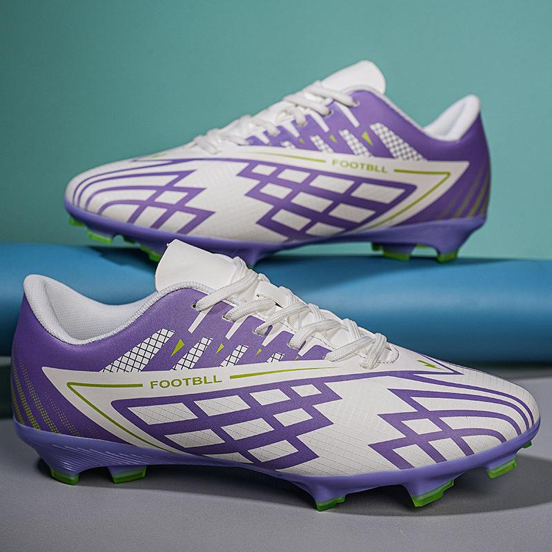 

New children s low-top football shoes broken nails international size breathable and non-slip training competition universal 31