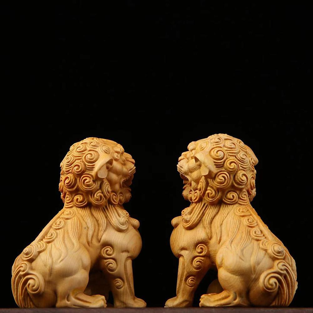 Wood Carving Chinese Forbidden City Lion Statuette , Chinese Characteristics God Beast Animal  Home Room Office Feng Shui Statue