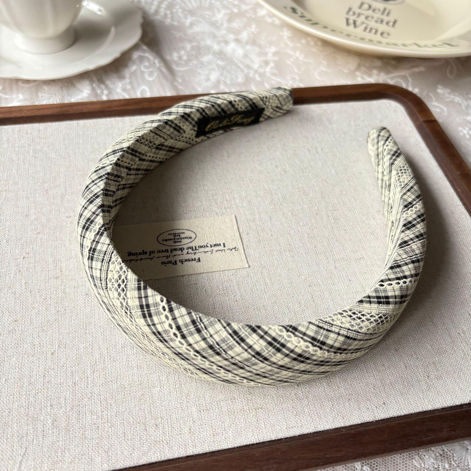 

Корейская клетчатая ткань Широкая повязка на голову – Универсальный весенний аксессуар для волос