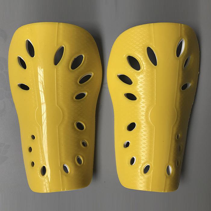 Lekkie nagolenniki z wieloma otworami dla wszystkich grup wiekowych - Sprzęt ochronny do zawodów i treningów sportów outdoorowych