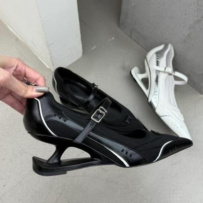 Modedesignerin Seltsamer Absatz Spitzschuh Damen Modern Einzelne Schuhe Mode Alles Passend Lässig Hoher Absatz Gürtelschnalle Pumps Dame Mary Janes