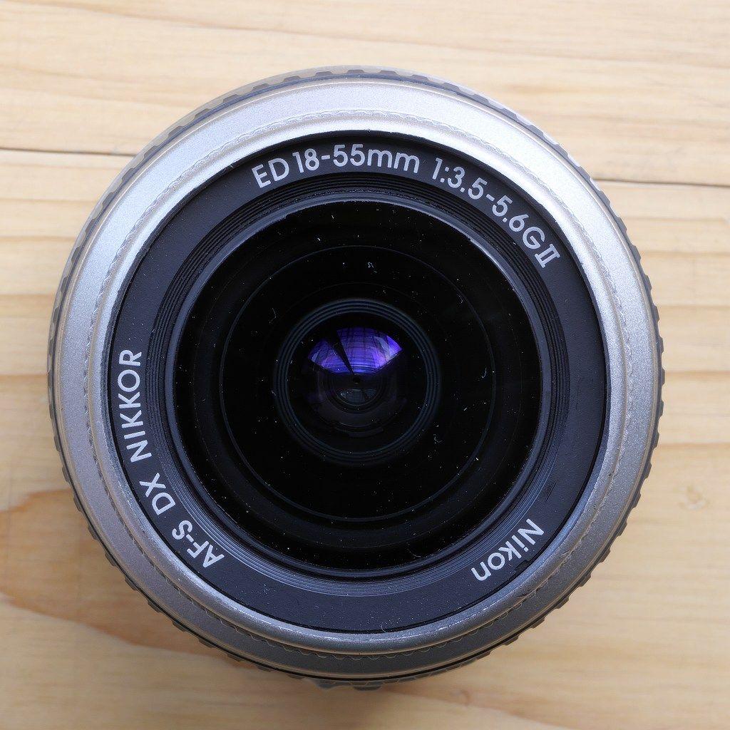 Nikon D40 AF-S DX NIKKOR 18-55mm