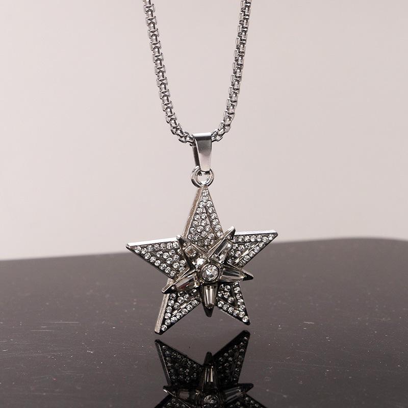 Trendy Turning Five-pointed Star Jewelry, Fashionable and High-end Handsome Men's Pendant Necklace Jewelry