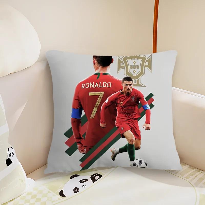 Vikama Housse de Coussin Cristiano Ronaldo Football 45X45Cm, Étoile du Football Pour Décoration de Salon et de Chambre à Coucher