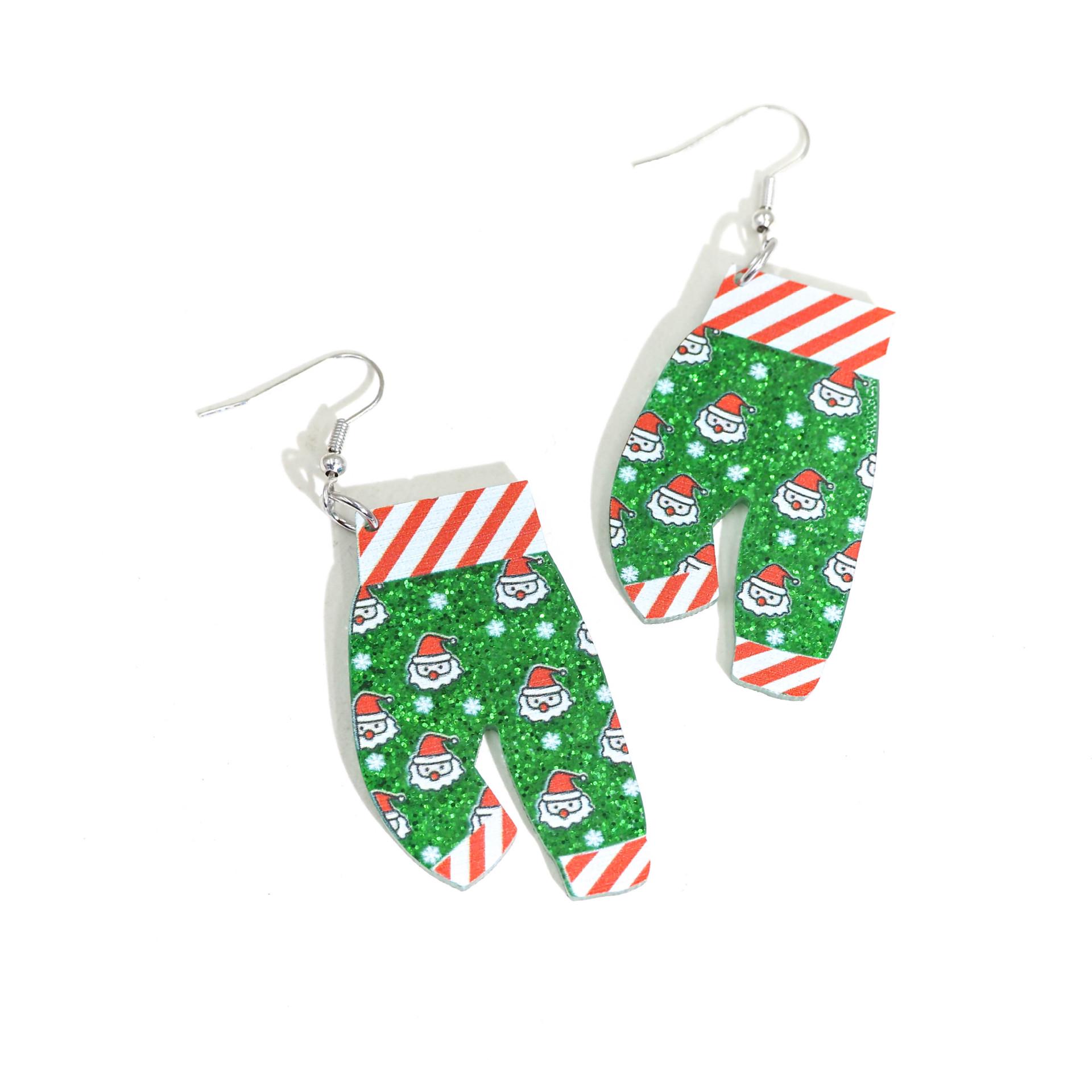 

Santa Claus Dangle Earrings: Festive Acrylic Studs in European & American Style for Women