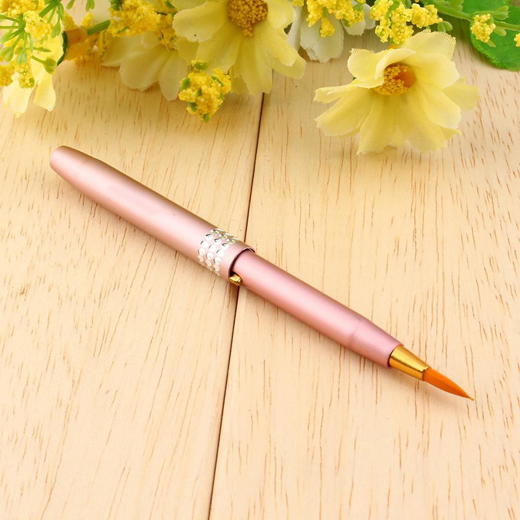 Retractable Lip Brush, Soft Elastic Hair Without Shedding, and Fine Hd Fits the Lips, Ergonomic Handle Sy Grip, with Shape Design