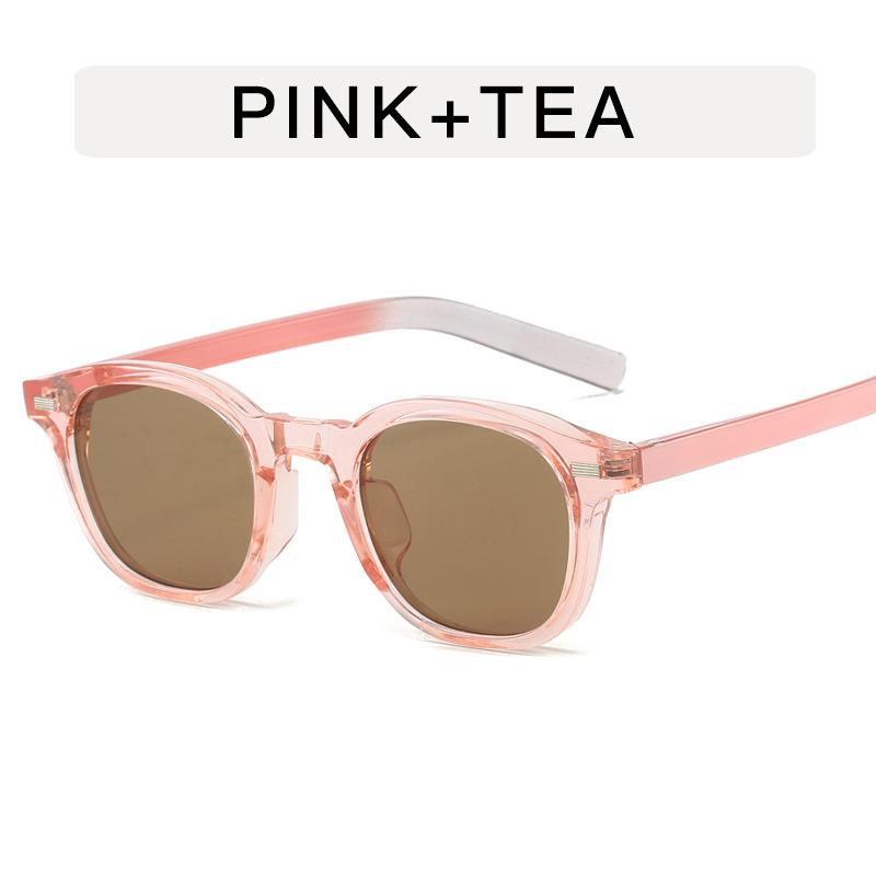 

Vintage Retro Style Women Sunglasses Square Shape Rivets Decoration Fashion Sun Glasses Travelling Hiking Female Sunglass