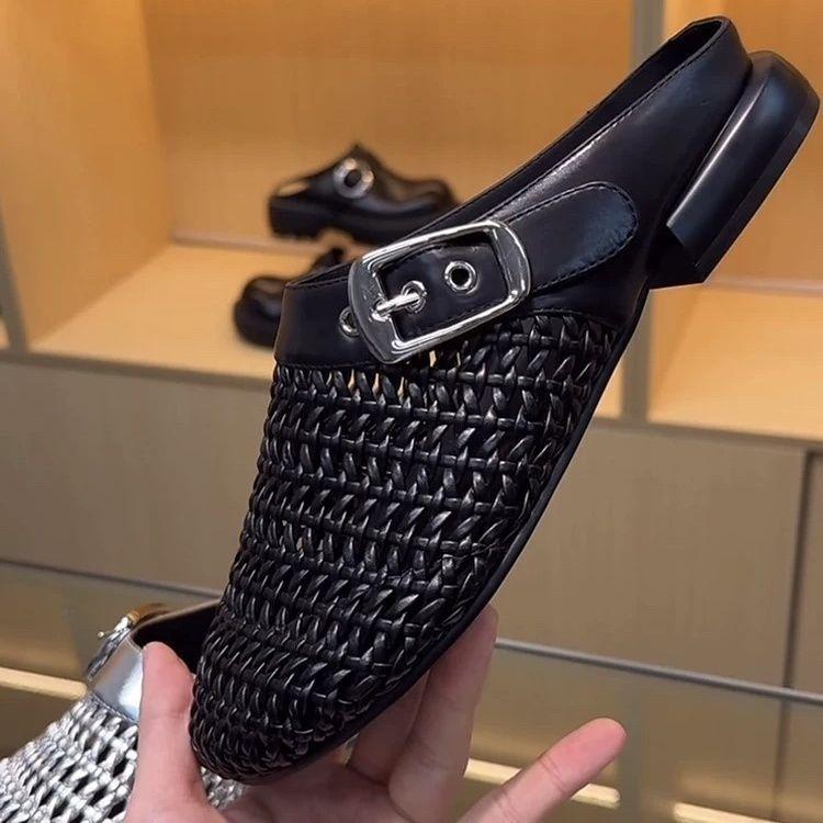 

Outside wear niche thick bottom half drag women 2025 new fashion temperament belt buckle British bag head cool slippers 40 чорний