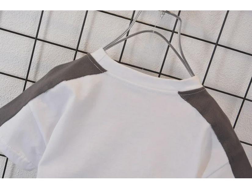 2023 Boys' Korean Style Summer Suit: Lettered Short-Sleeve Tee & Fashionable Shorts