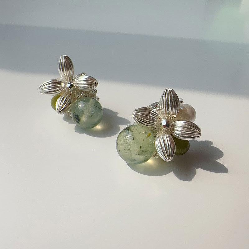 Silver needle rice beads flower pearl stud earrings high sense fashion exquisite design earrings versatile personality temperament earrings women