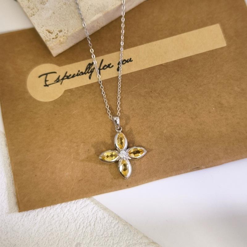 S925 Silver Four-leaf Clover Necklace, Natural Crystal Pendant, Clavicle Chain for Women