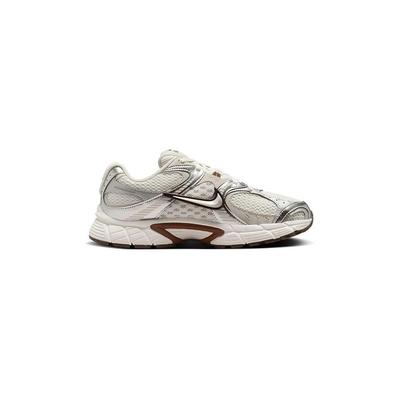 V5 RNR Sneakers Lightweight Sail/Fauna Brown/Phantom/Light Orewood Brown