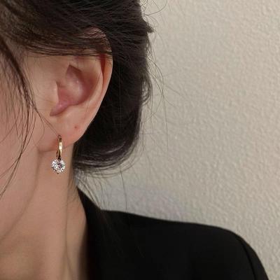 Elegante 18K vergoldete S925 Sterlingsilber Ohrklemmen mit Zirkonia-Creolen für Damen