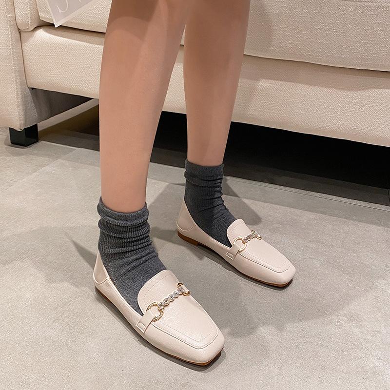 Japoński styl college'u Wiosna Nowe małe skórzane buty damskie Rhinestone Płaskie dno Kwadratowe noski Duże rozmiary Buty typu loafer damskie