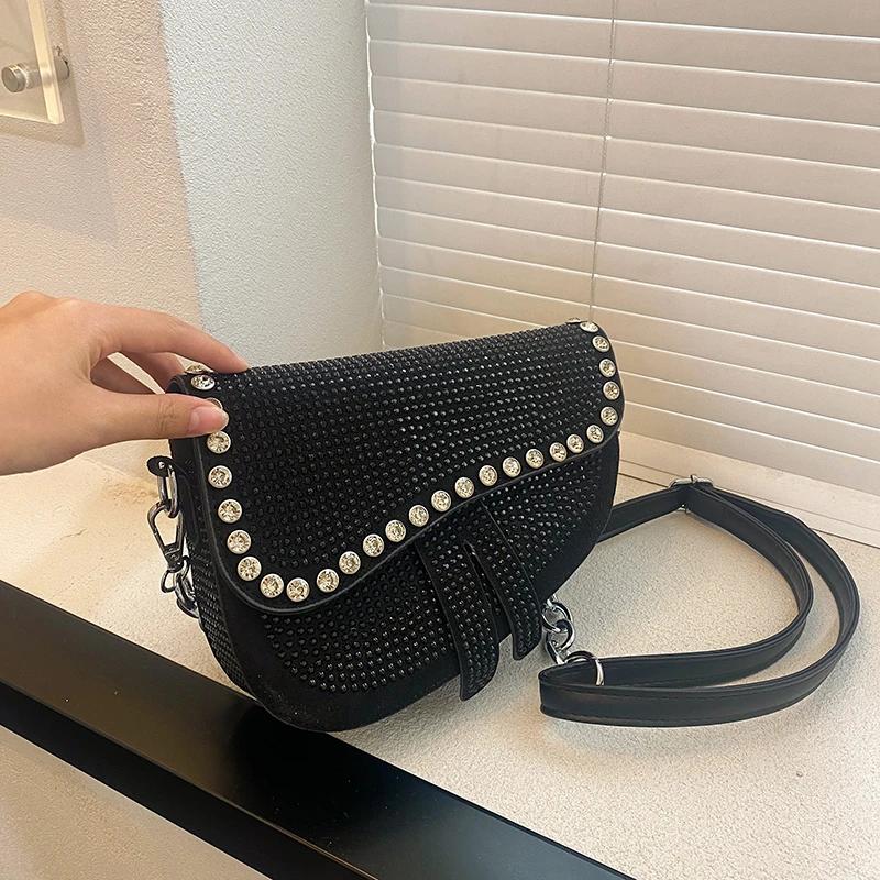 Monochromatic Colorful Shoulder Bags for Women Saddle Type Zipper Package Cover PU Bags Fashion