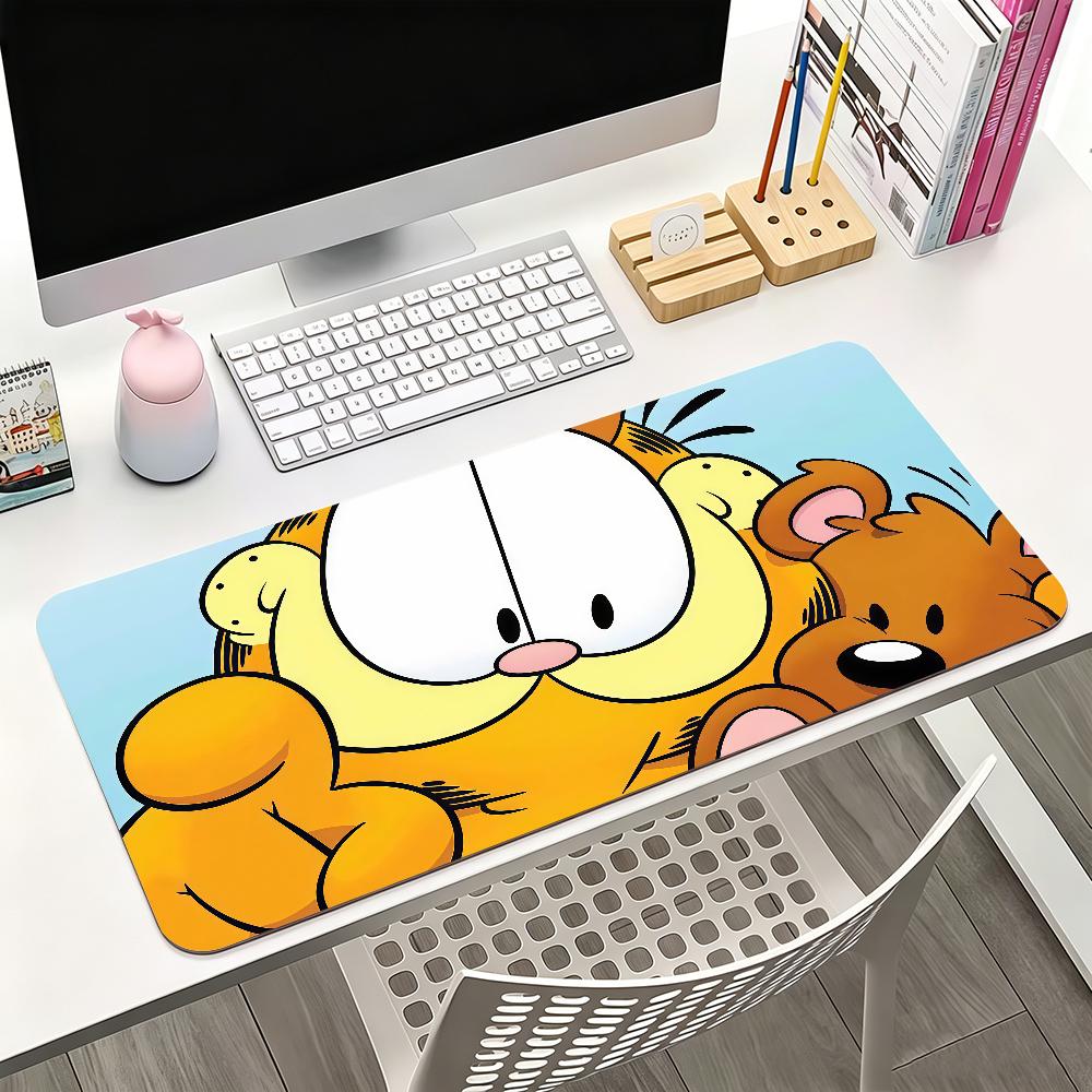Cartoon cute G-Garfield Mouse Pad Square Office Gaming Desk Mat Waterproof Non-Slip Rubber Decorative